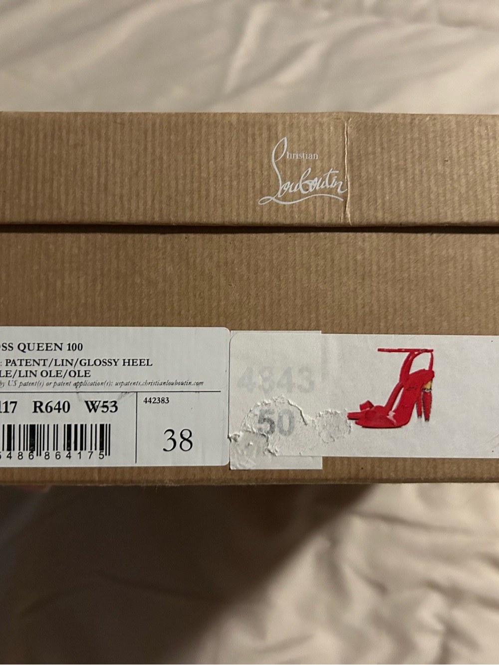 Stunning! Christian Louboutin Red Patent Heels - Picture 6 of 8